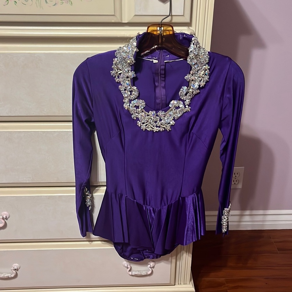 Vintage long sleeve purple roller skating dress.